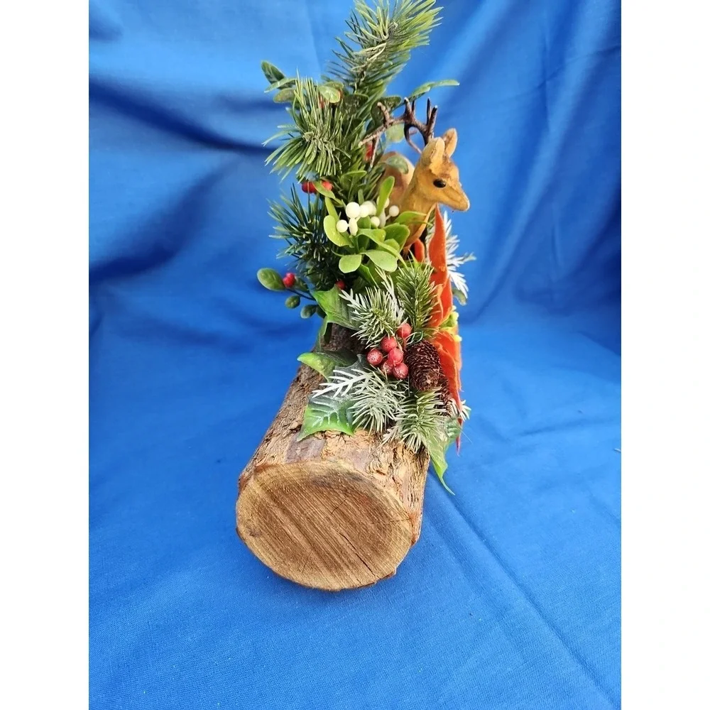 Christmas Reindeer Yule Tide Log Centerpiece Flocked Plastic Poinsettia 10